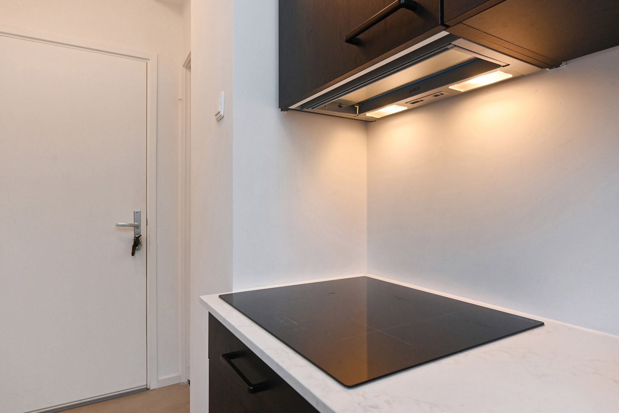 Photo 21 of Amsterdamsestraat 57