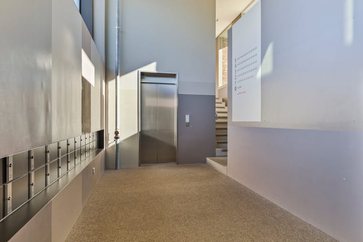 Foto 20 van Anna van Lotharingentoren 36