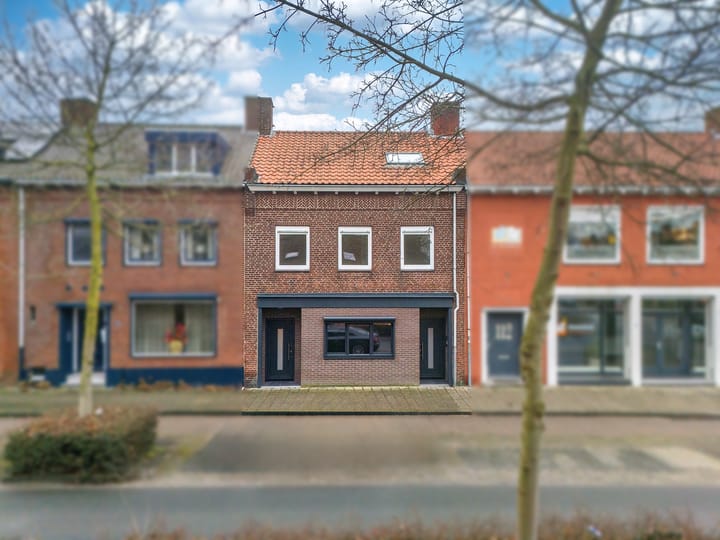 Photo 4 of Veldenseweg 114