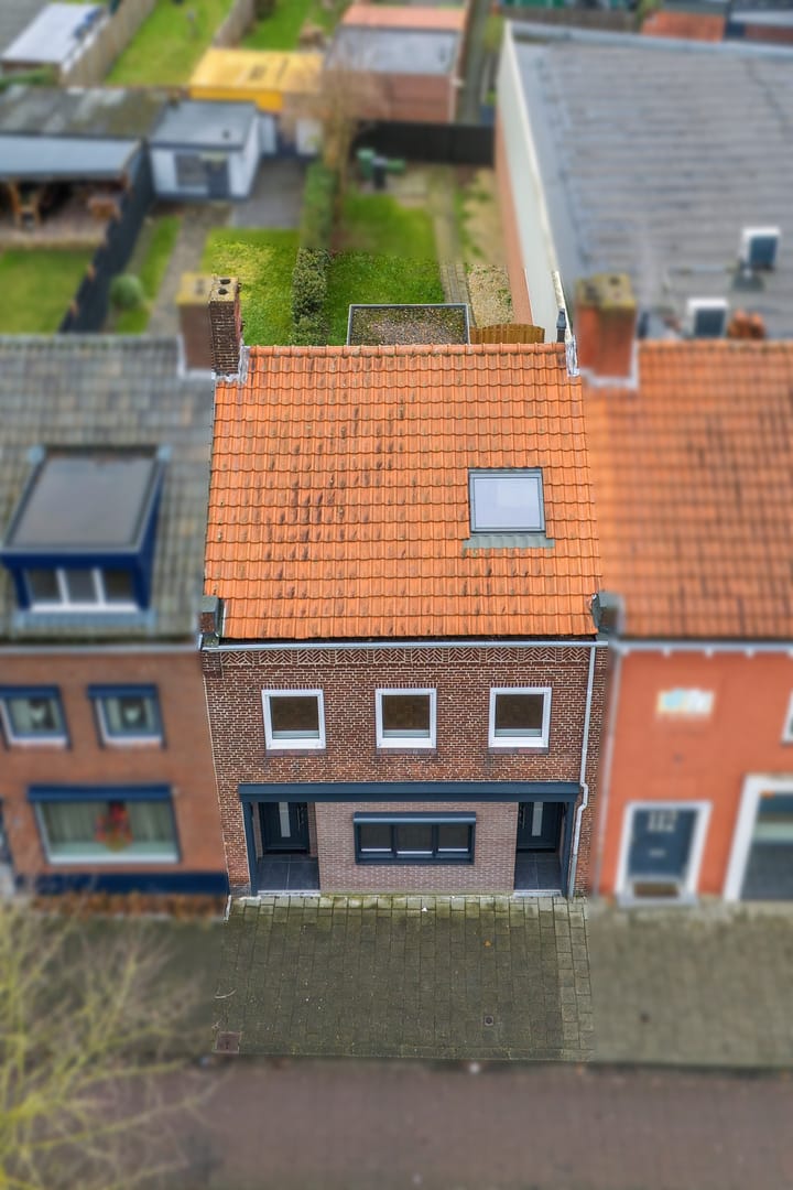 Photo 5 of Veldenseweg 114