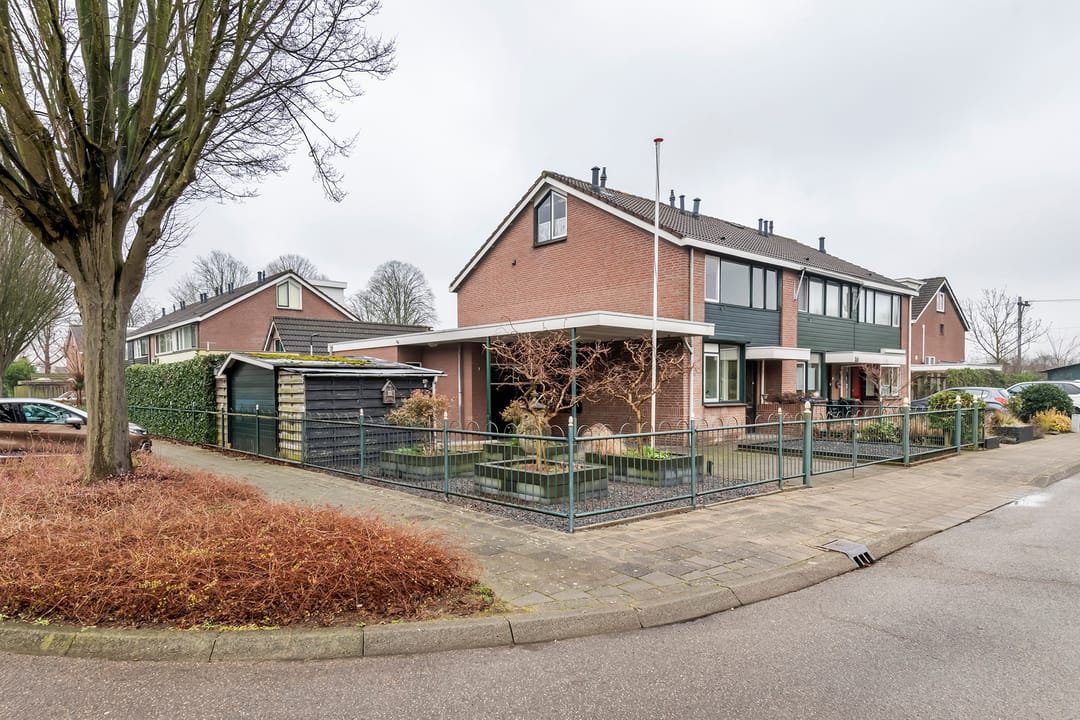 Foto 2 van Aletta Jacobslaan 9