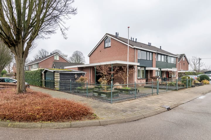 Foto 2 van Aletta Jacobslaan 9