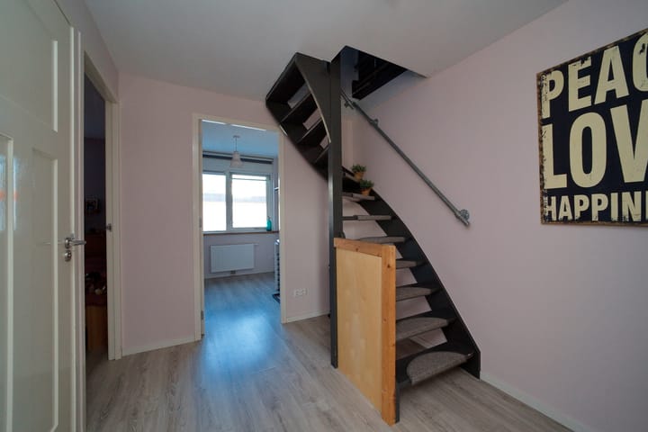 Foto 28 van Morgentale 17