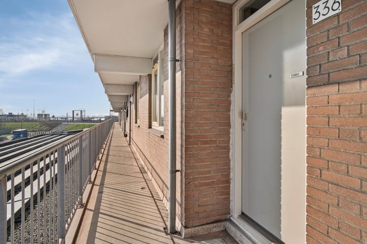 Foto 12 van Prins Hendrikstraat 336