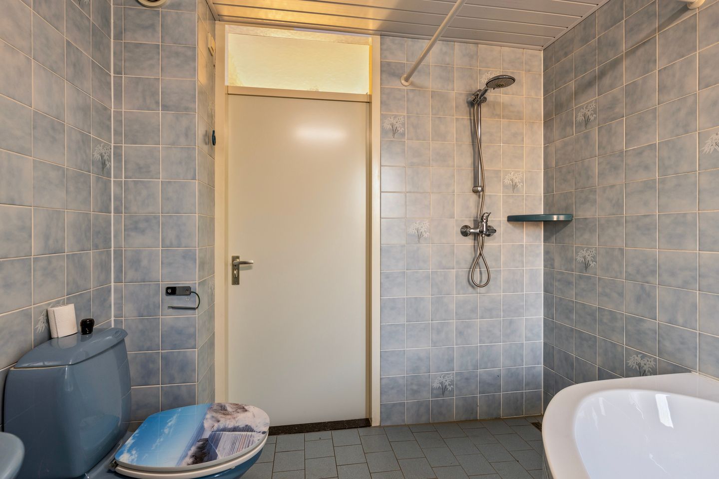 Foto 20 van Santacker 24