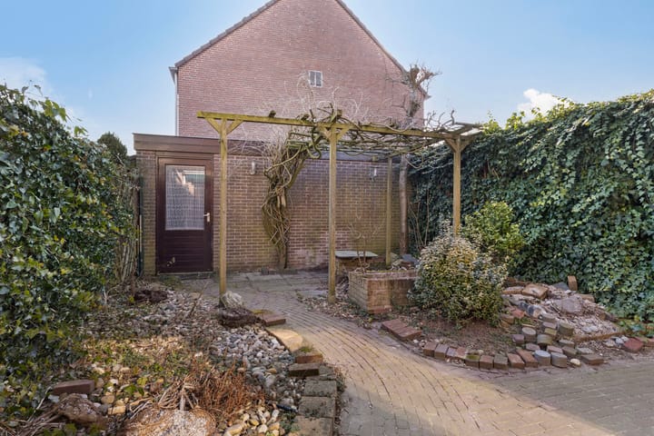 Foto 29 van Santacker 24