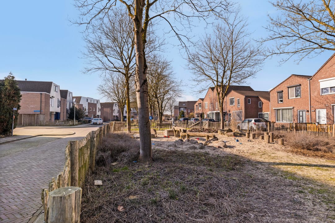 Foto 38 van Santacker 24