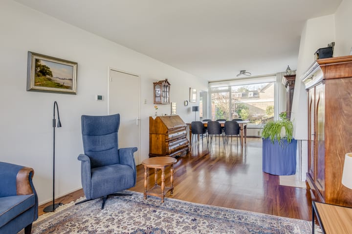 Foto 9 van Planetenbaan 140