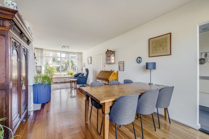 Foto 10 van Planetenbaan 140