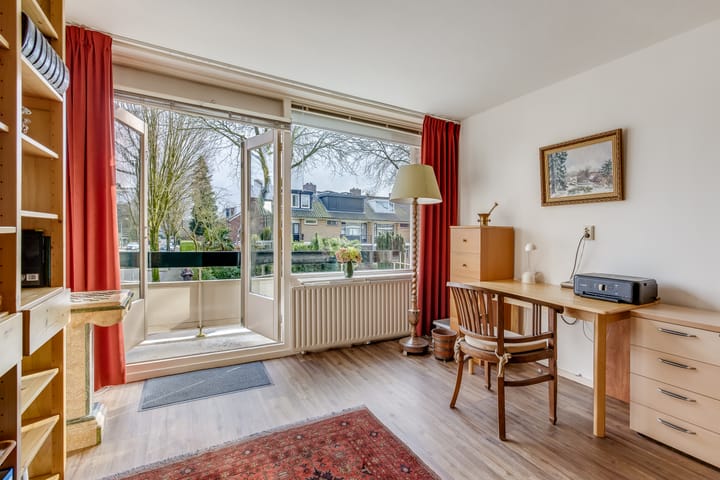 Foto 17 van Planetenbaan 140