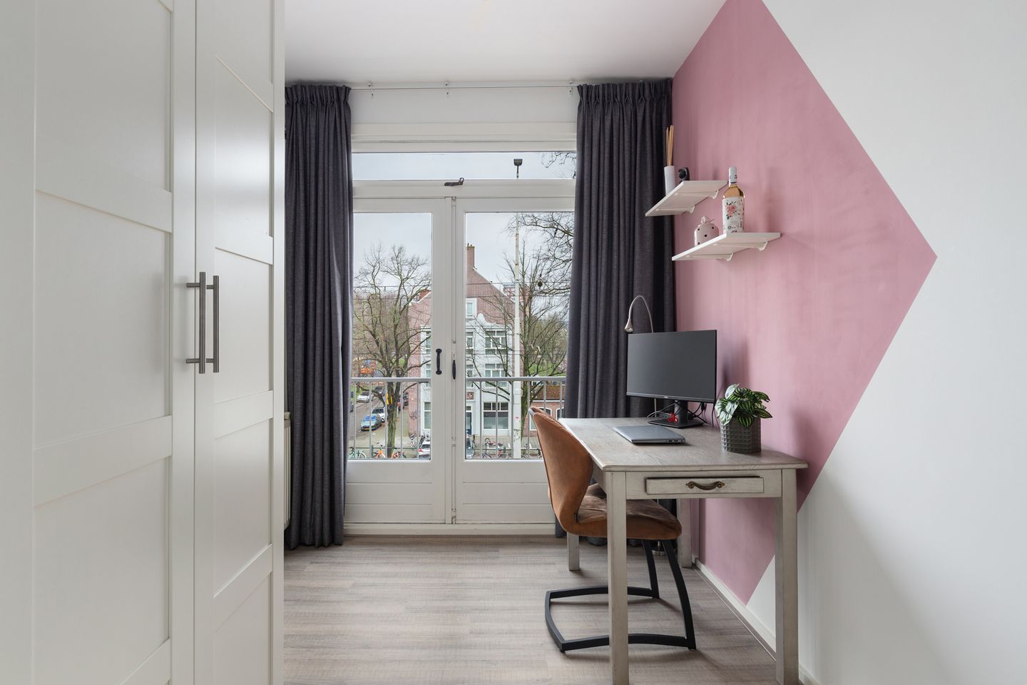 Foto 19 van Oostzeedijk 162-B