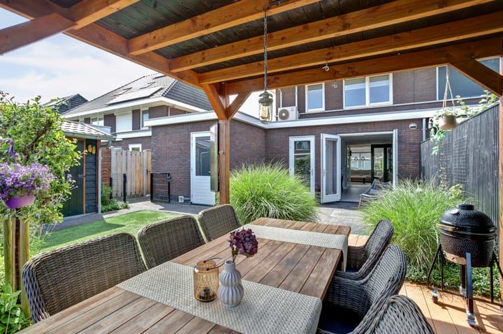 Photo 4 of Thea Beckmanweg 30