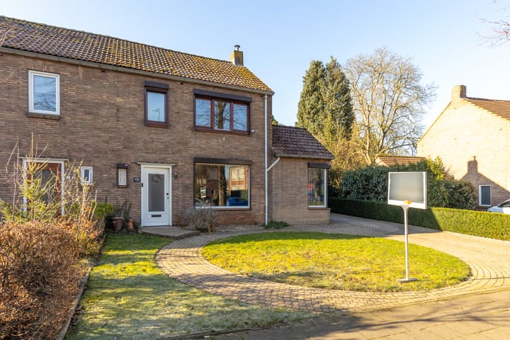 Photo 7 of Meeuwenlaan 15