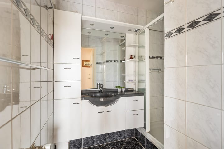 Foto 15 van Mauritsweg 250