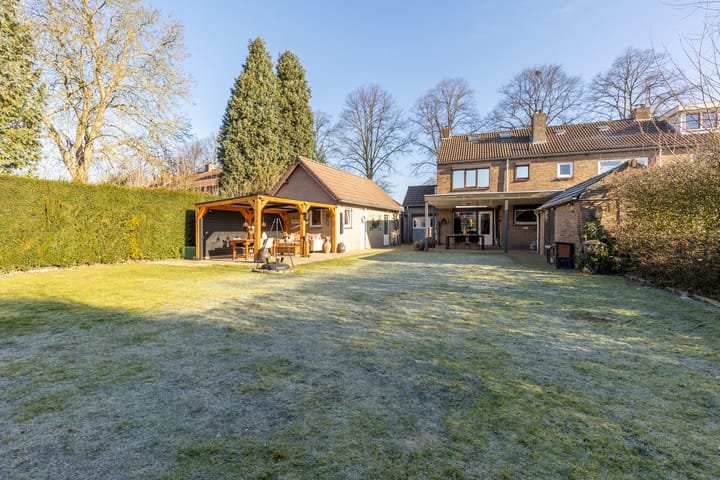 Photo 24 of Meeuwenlaan 15