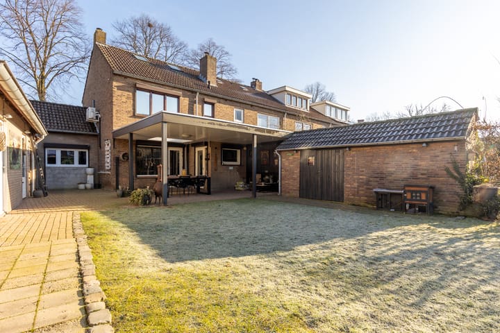 Photo 28 of Meeuwenlaan 15