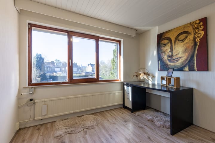 Photo 35 of Meeuwenlaan 15