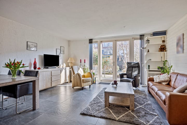 Foto 2 van Veenmossingel 25