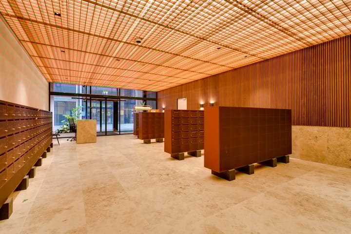 Foto 11 van Hoola van Nootenstraat 366