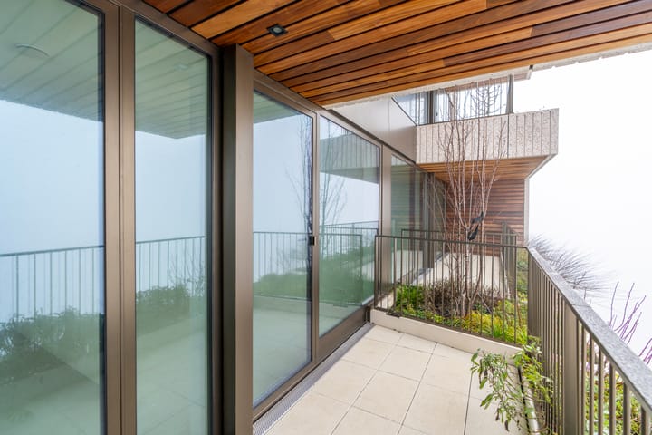 Foto 25 van Hoola van Nootenstraat 366