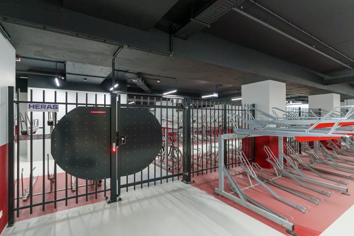 Foto 33 van Hoola van Nootenstraat 366