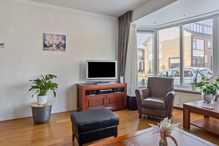 Foto 5 van Tienwoningenweg 23