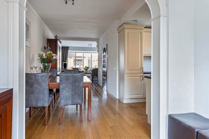 Foto 10 van Tienwoningenweg 23