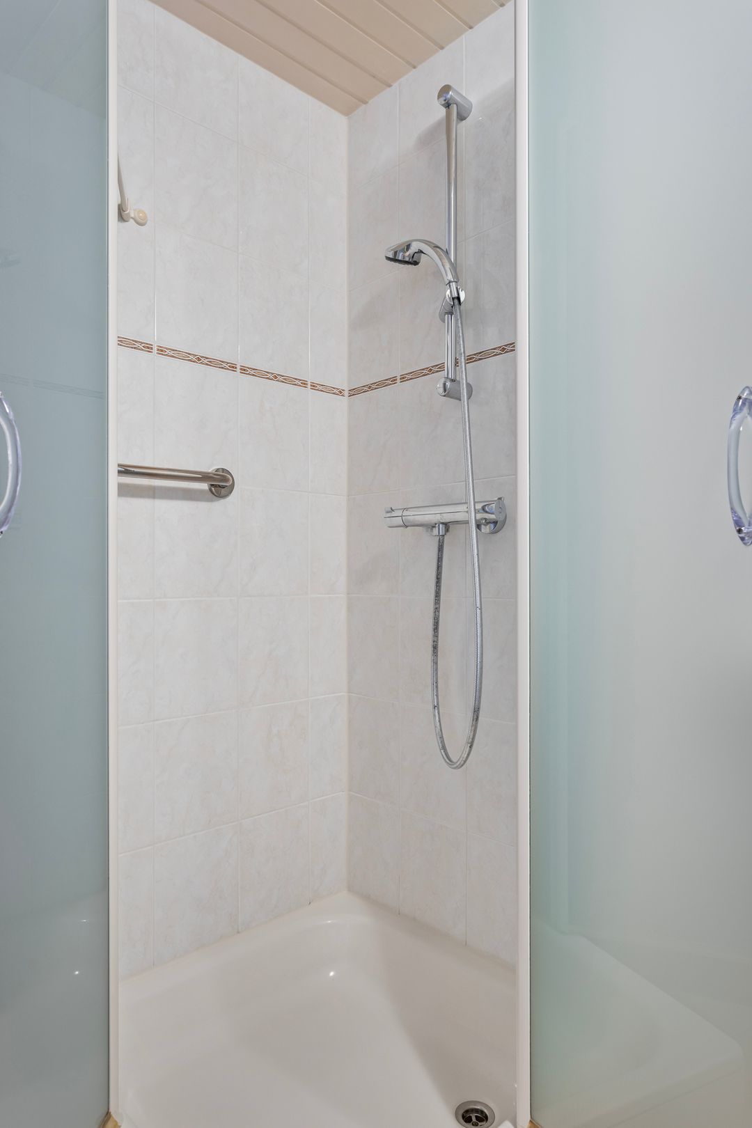 Foto 26 van Tienwoningenweg 23