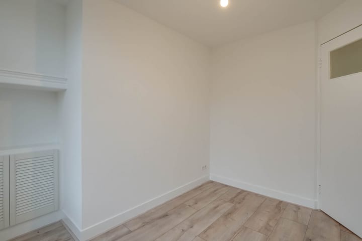 Foto 18 van Ramen 32-A