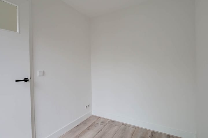 Foto 25 van Ramen 32-A