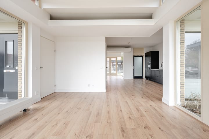 Foto 3 van Zuidewijn 15