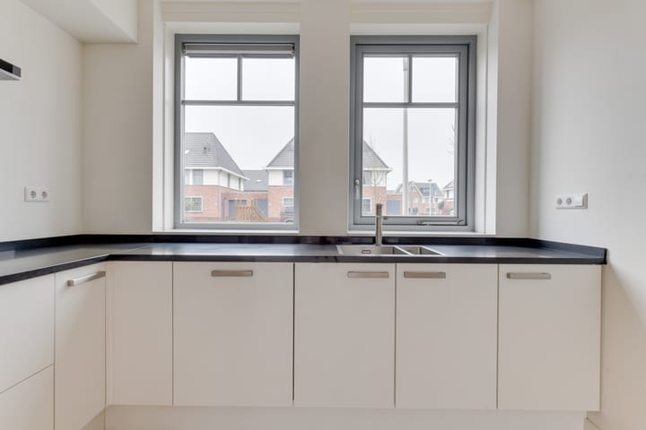 Foto 12 van A. Commandeurlaan 9