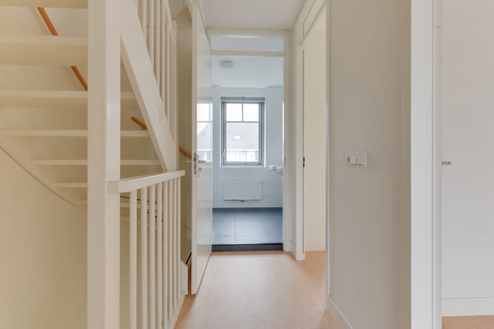 Foto 16 van A. Commandeurlaan 9