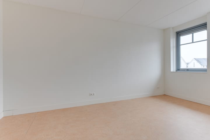 Foto 24 van A. Commandeurlaan 9