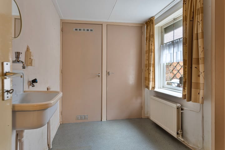 Foto 16 van Burgemeester Geillstraat 40