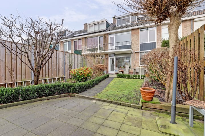 Photo 5 of van Nassau Dillenburgstraat 9