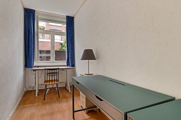 Foto 11 van Pasteurstraat 44