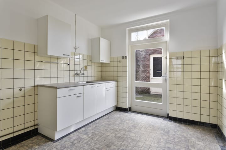 Photo 10 of De Keyserstraat 7