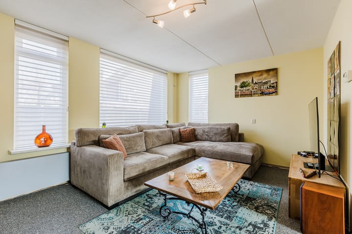 Foto 10 van Prins Hendrikstraat 56