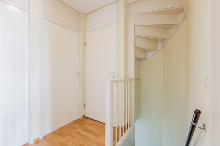 Foto 32 van Prins Hendrikstraat 56