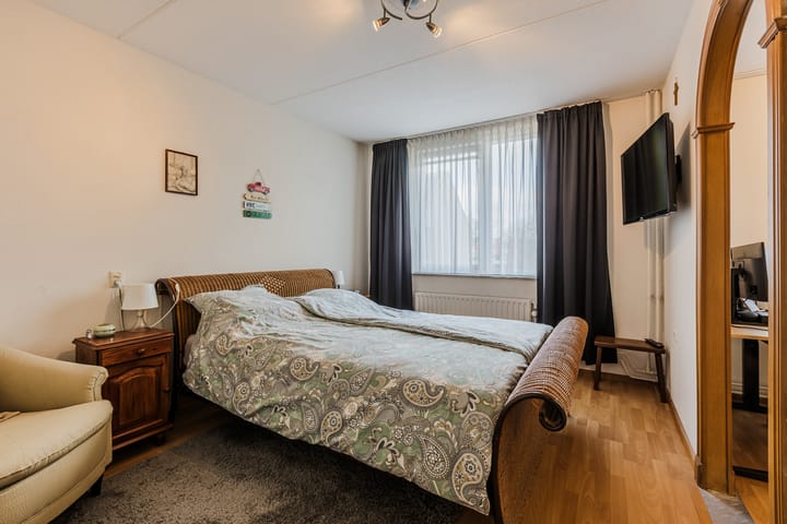 Foto 33 van Prins Hendrikstraat 56