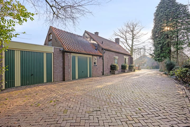 Photo 32 of Provincialeweg 89