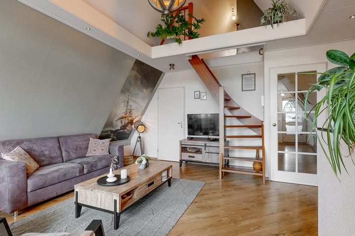 Foto 2 van Pekelharinghaven 8-B