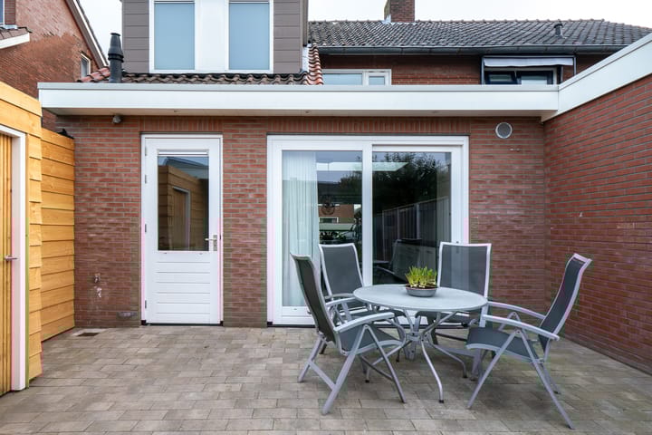 Foto 22 van Burgemeester Wallerstraat 116