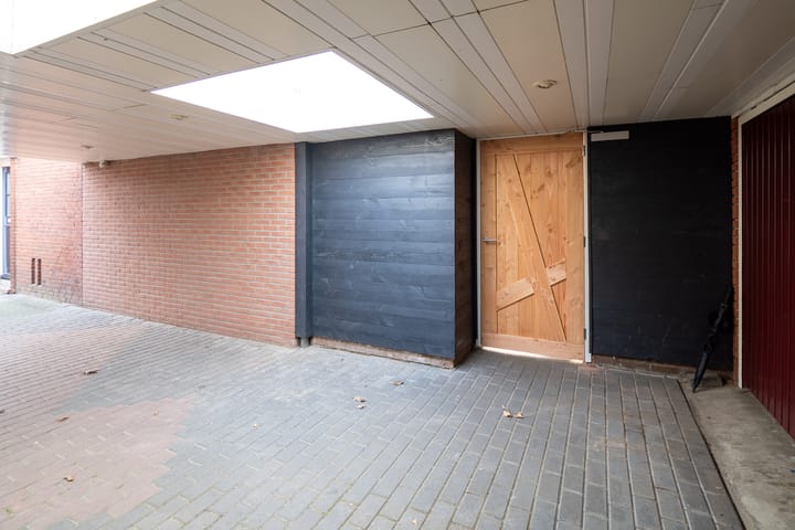 Foto 30 van Burgemeester Wallerstraat 116