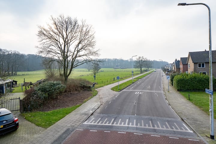 Foto 34 van Burgemeester Wallerstraat 116