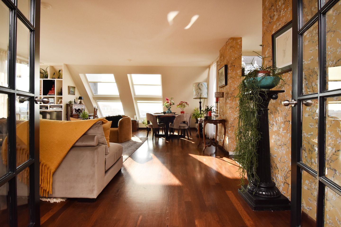 Foto 4 van Johan van Oldenbarneveltlaan 31-K