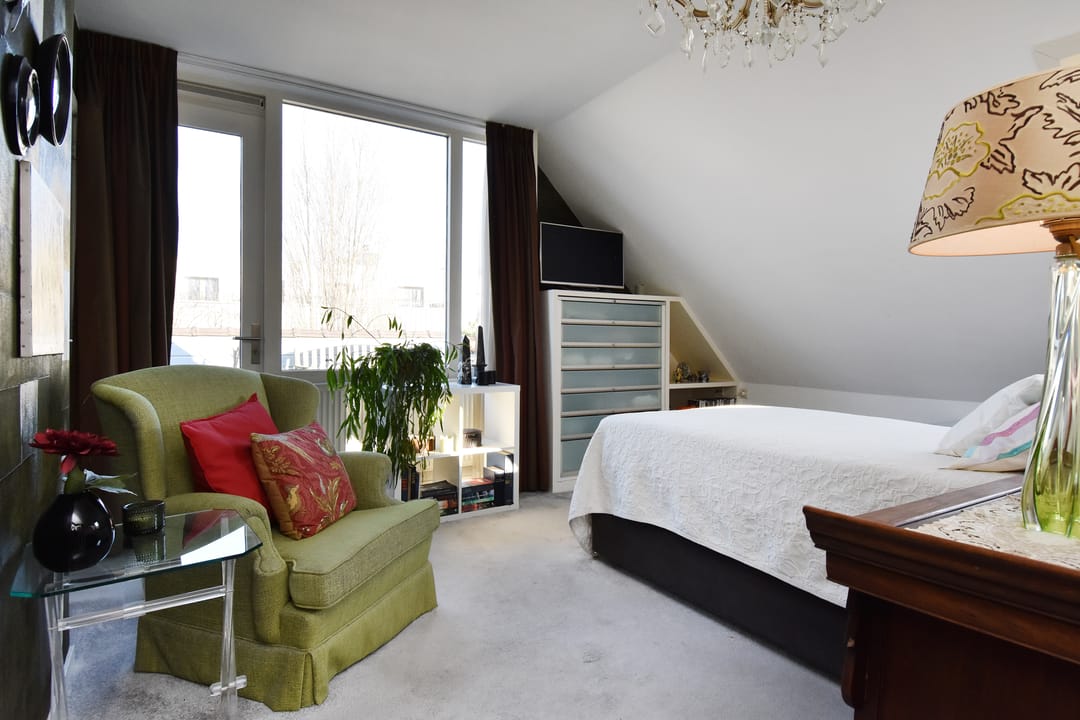 Foto 17 van Johan van Oldenbarneveltlaan 31-K