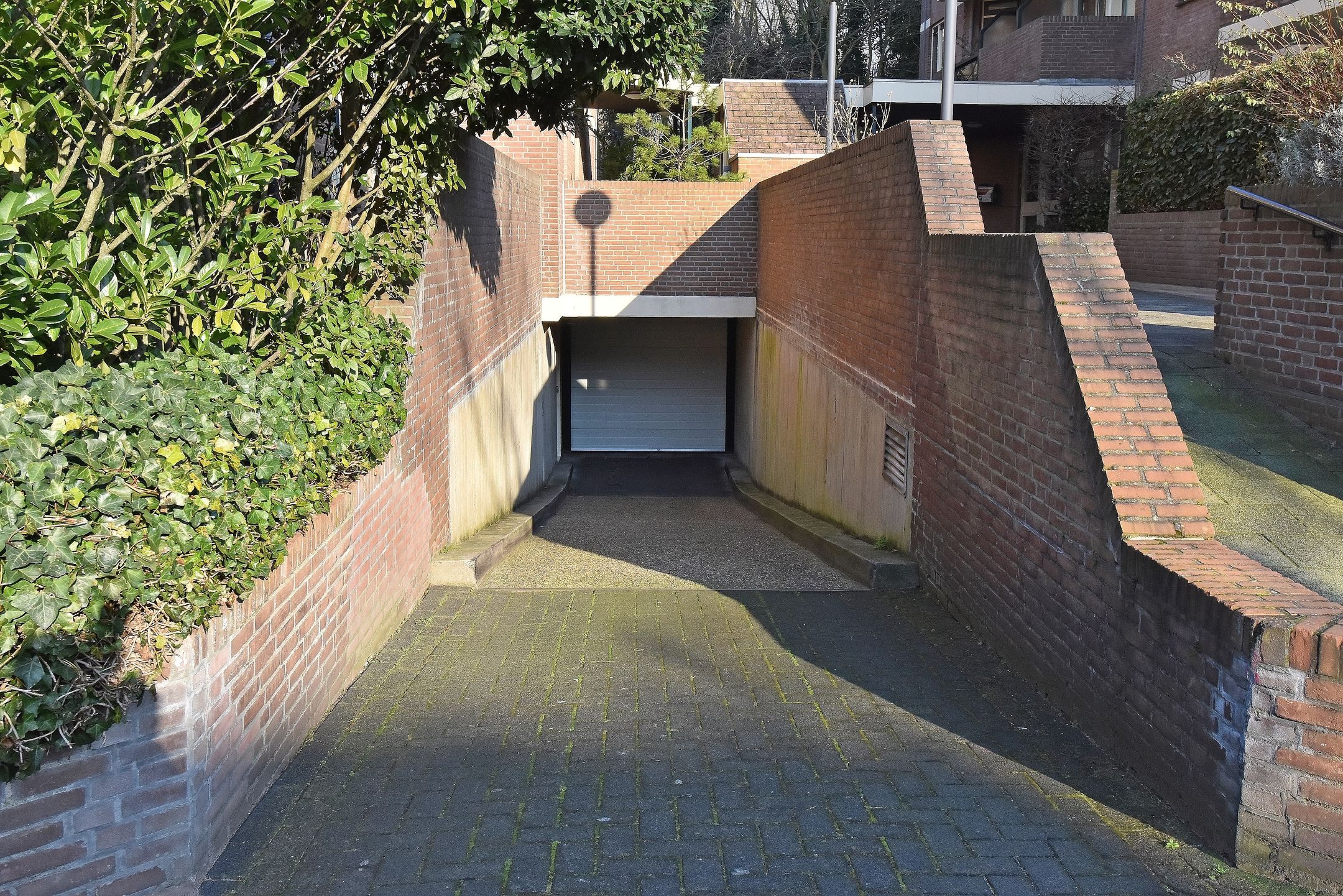 Foto 33 van Johan van Oldenbarneveltlaan 31-K