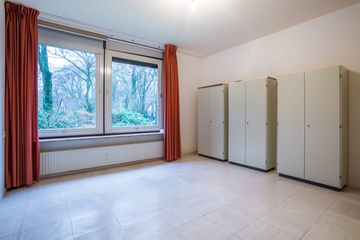 Foto 13 van Generaal Foulkesweg 145